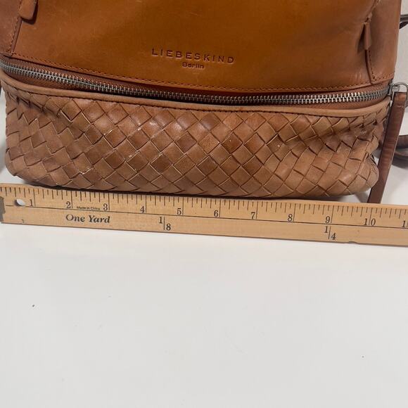 Vintage Liebeskind Berlin Brown Leather Backpack Adjustable Strap Zippered Woven - Picture 16 of 16
